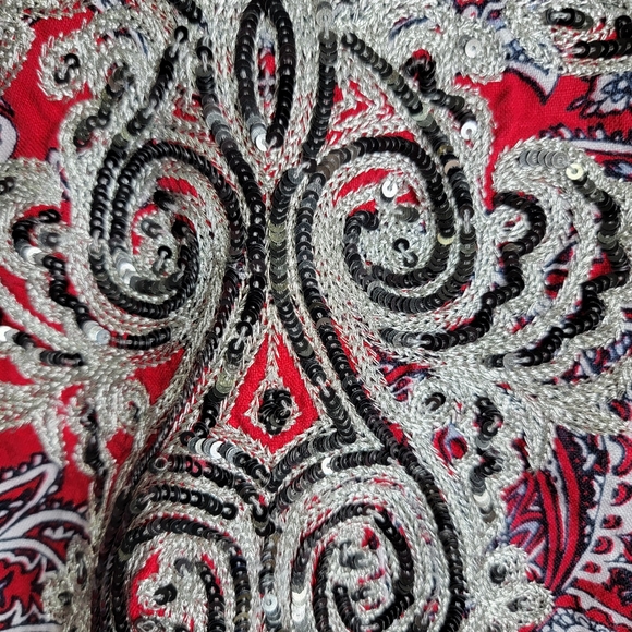Linen Charter Club Luxury Red blouse size L sequin embroidered Valentines - Picture 6 of 8